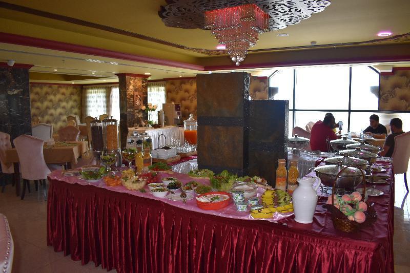 Aparthotel One To One à Khobar Extérieur photo