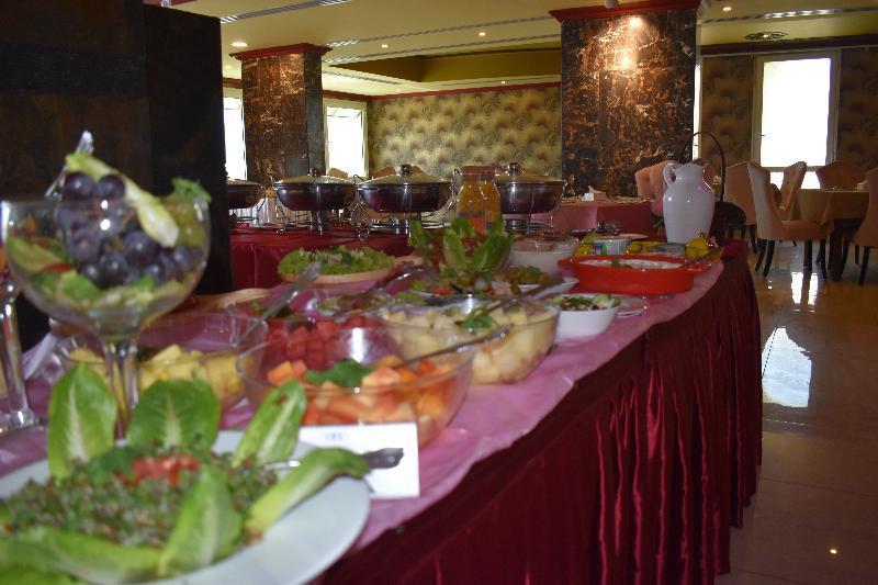 Aparthotel One To One à Khobar Extérieur photo