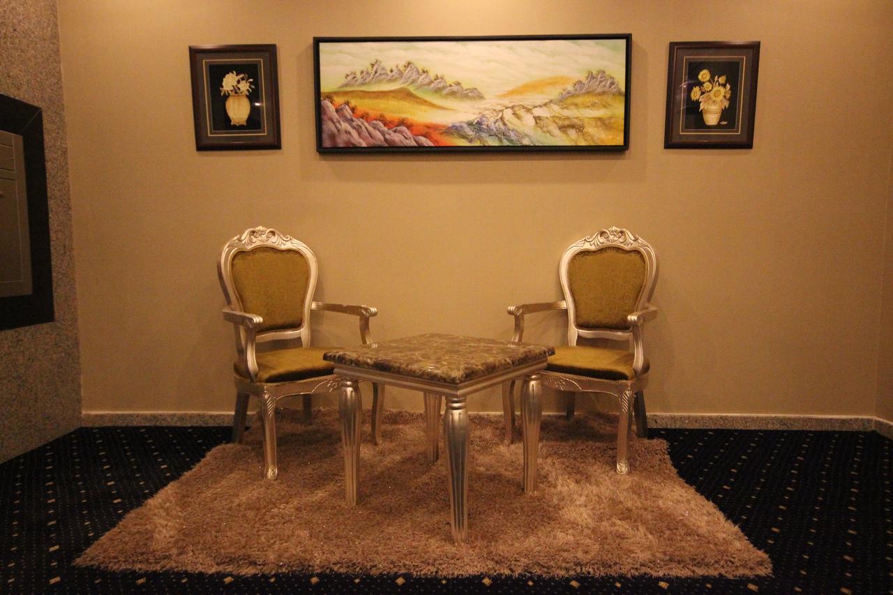 Aparthotel One To One à Khobar Extérieur photo